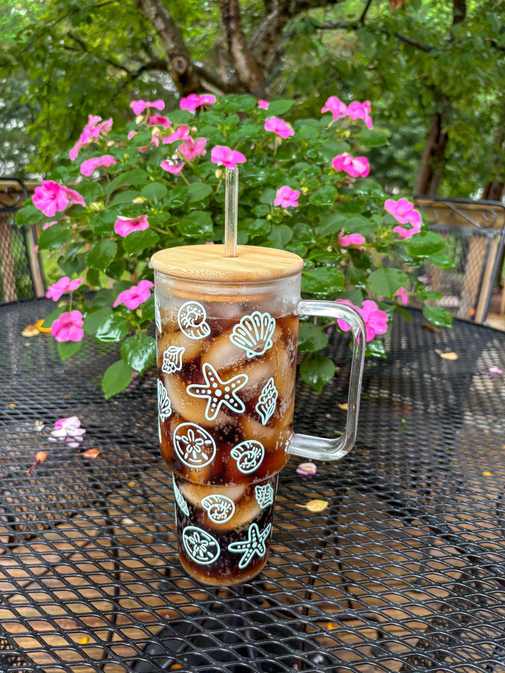 Seashell Glass 40oz Tumbler with Handle
