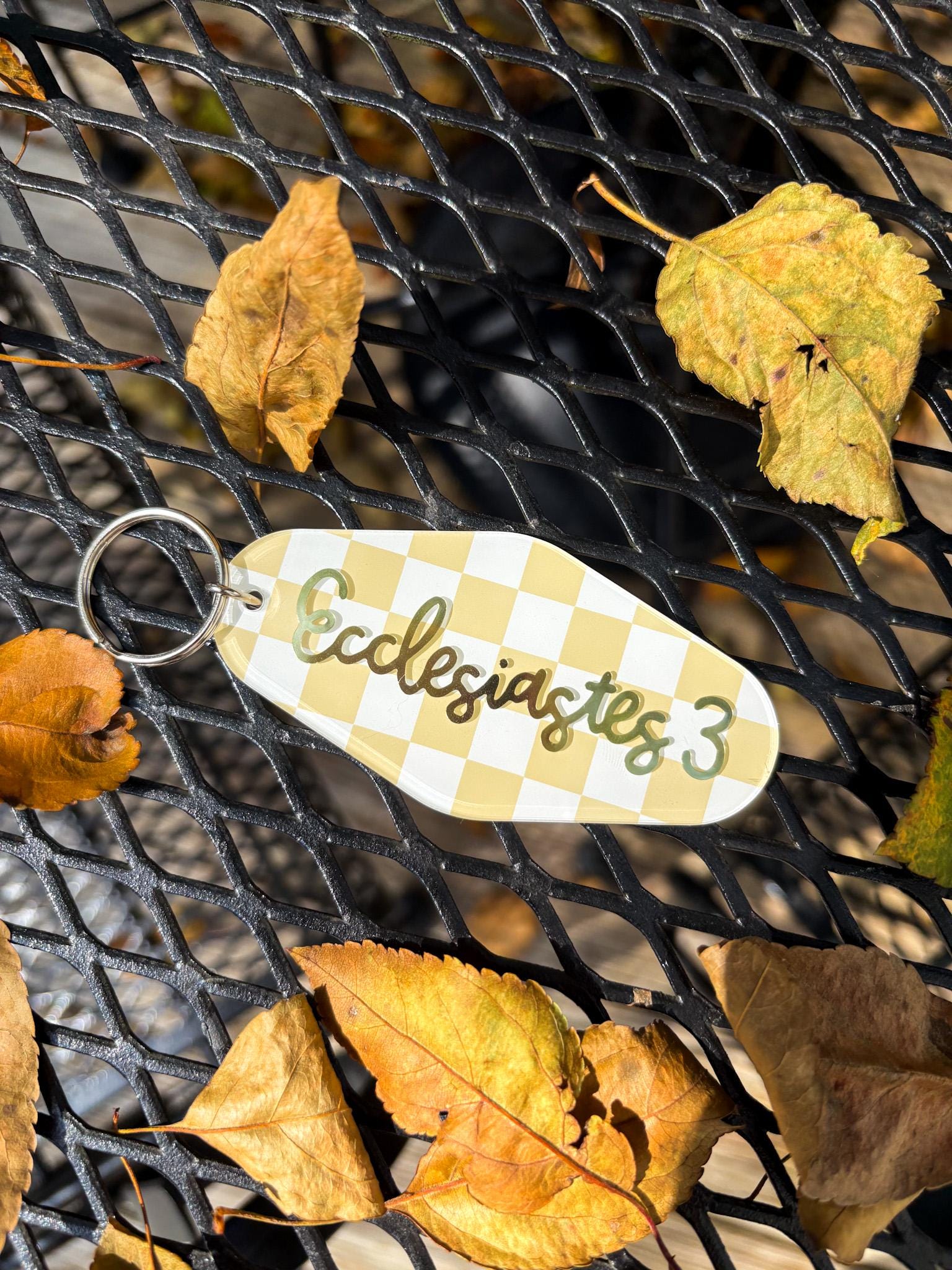Ecclesiastes 3 Acrylic Checkered Retro Motel Keychain